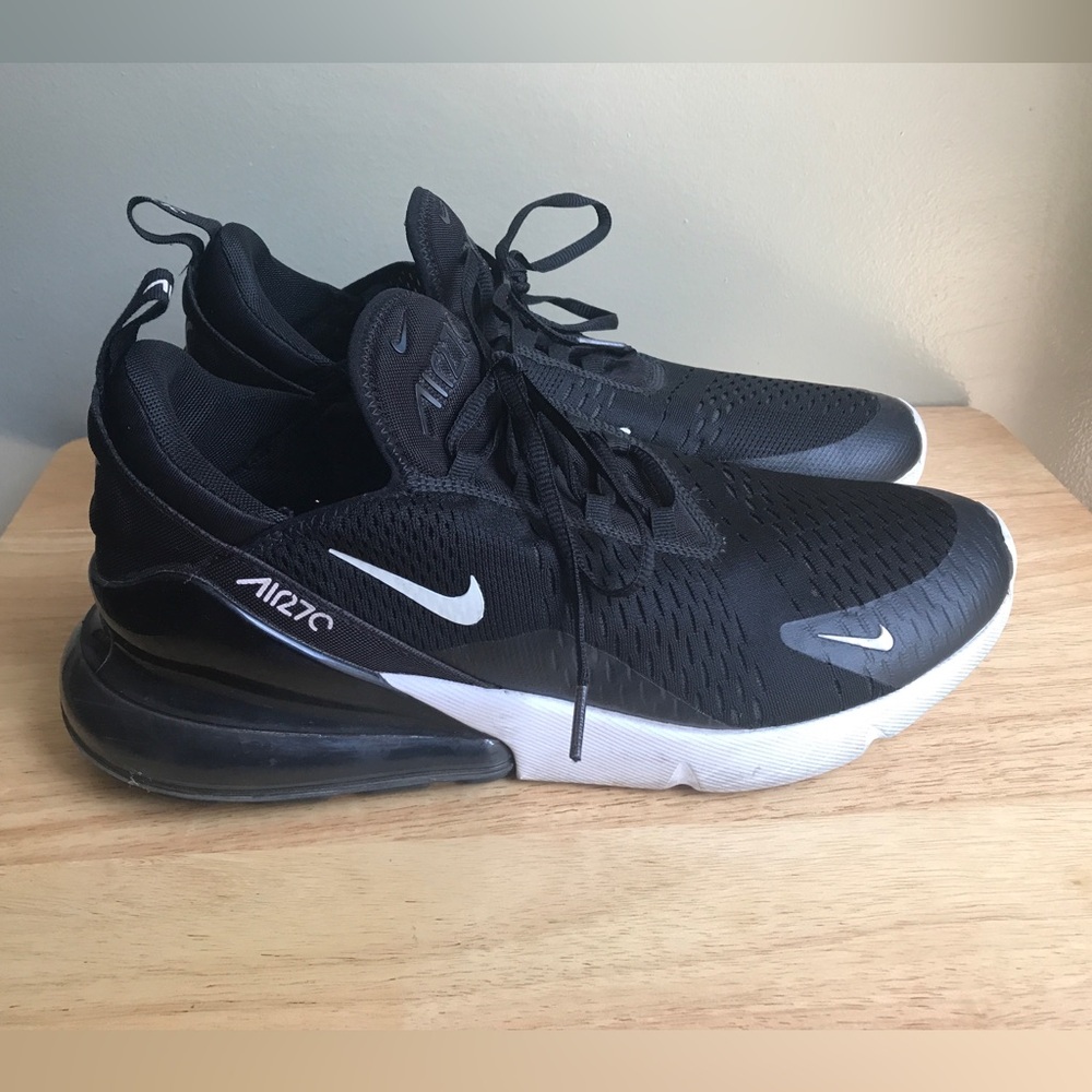 Nike Air Max 270 Men's Athletic Shoes Black White Size: US 12